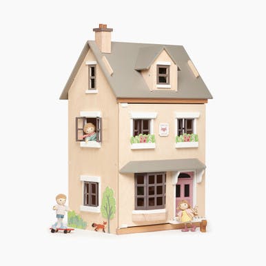 Foxtail Villa Doll House