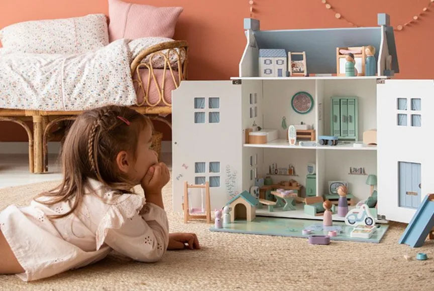 Doll Houses